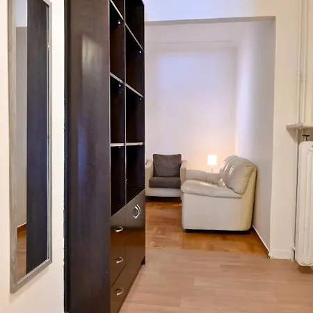 Delmare Double Apartment Athens